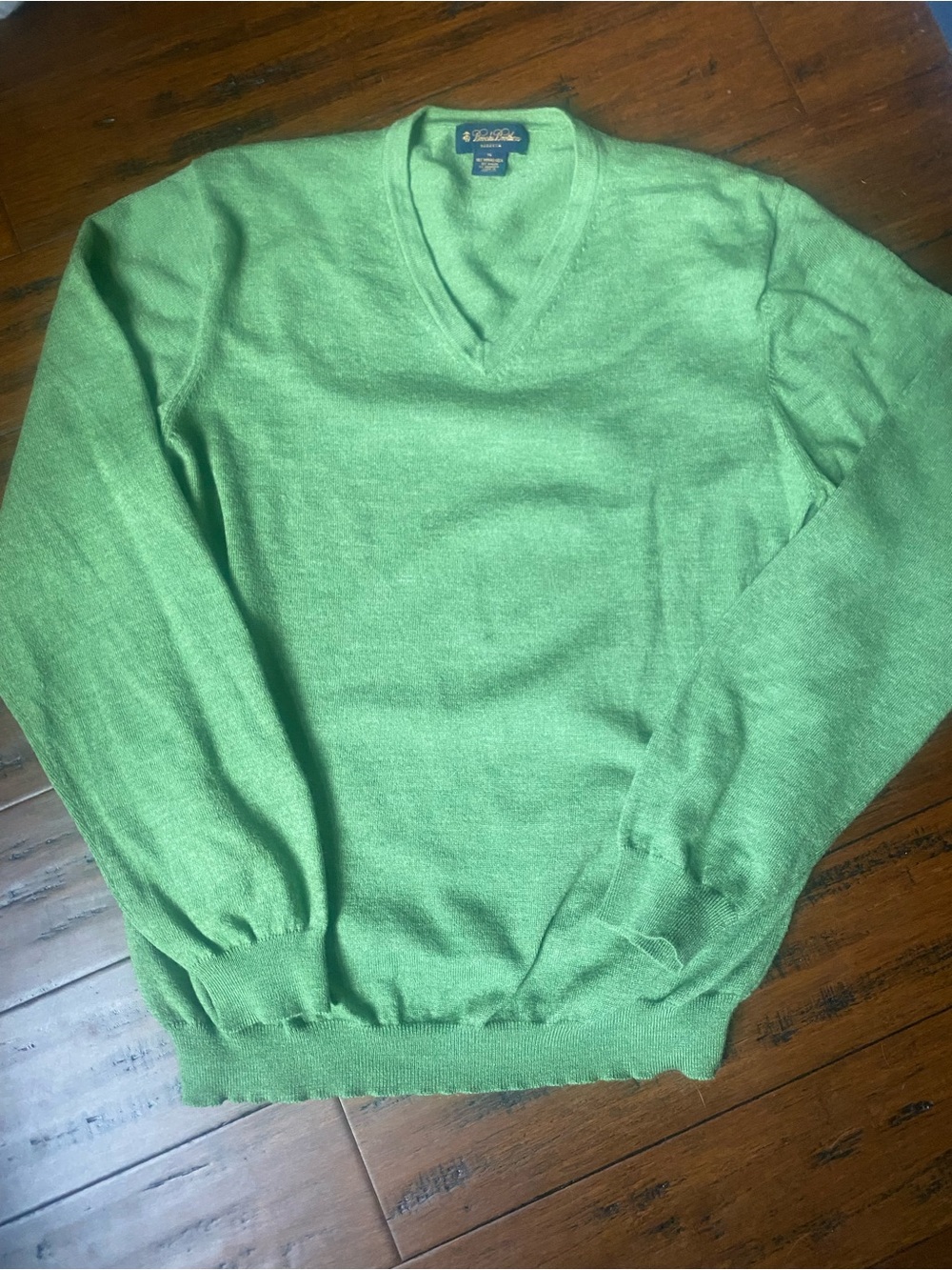 Brooks Brothers Light Green V-Neck Sweater - Classic Knit